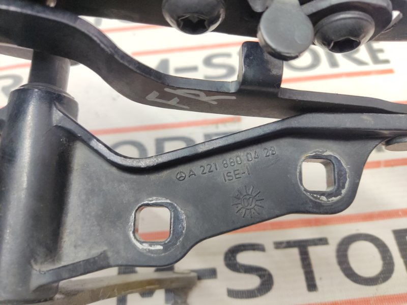 петля капота, 1640 рублей, Красноярск