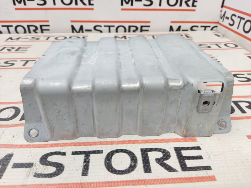 Кронштейн подлокотника, 340 рублей, Красноярск