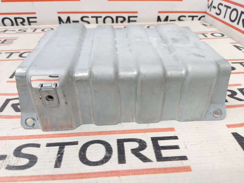 Кронштейн подлокотника, 340 рублей, Красноярск