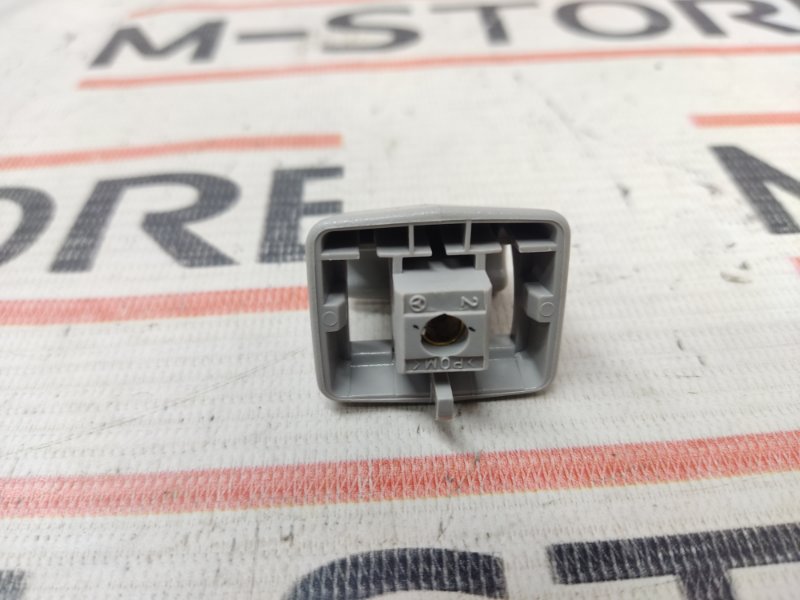 Крючок солнцезащитного козырька, 190 рублей, Красноярск