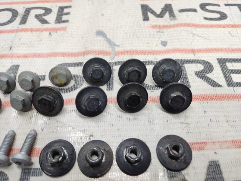 болты и гайки, 220 рублей, Красноярск