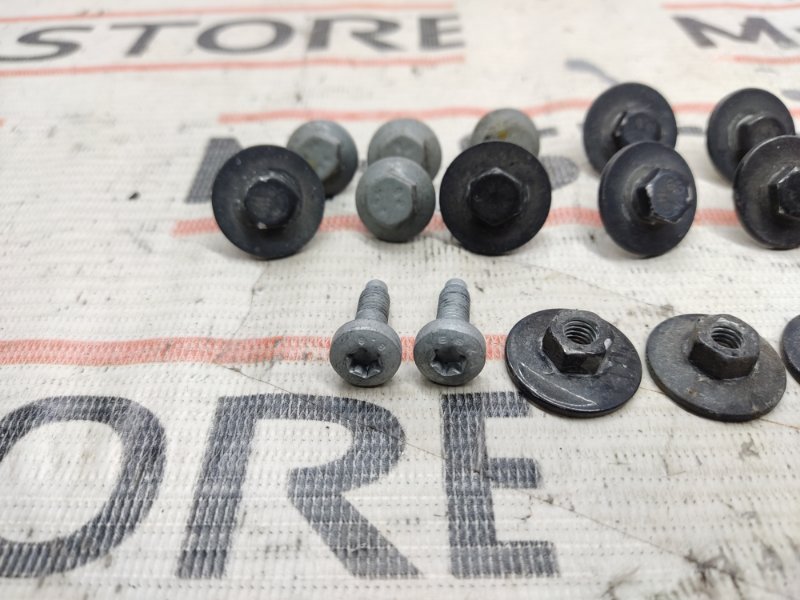 болты и гайки, 220 рублей, Красноярск