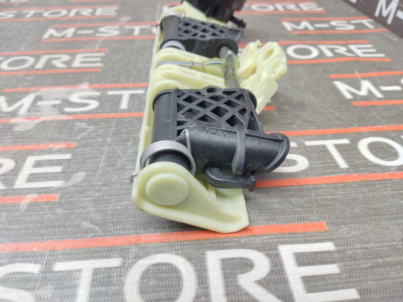 механизм складывания подголовника, 450 рублей, Красноярск