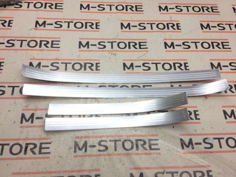 Накладка на порог салона, 1300 рублей, Красноярск