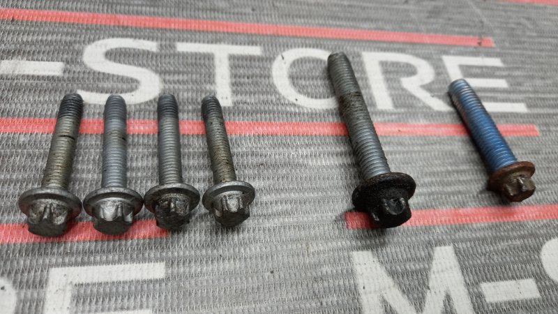 Болты и гайки ДВС, 1220 рублей, Красноярск