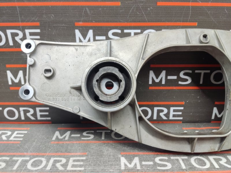 кронштейн редуктора, 500 рублей, Красноярск