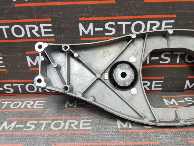 кронштейн редуктора, 500 рублей, Красноярск