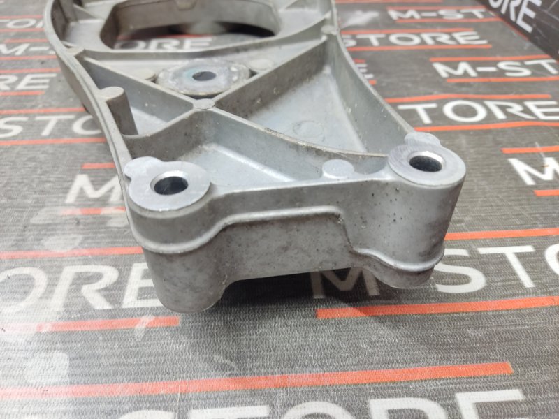 кронштейн редуктора, 500 рублей, Красноярск