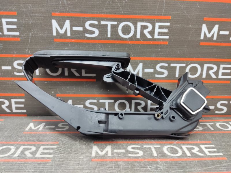 педаль газа, 1800 рублей, Красноярск