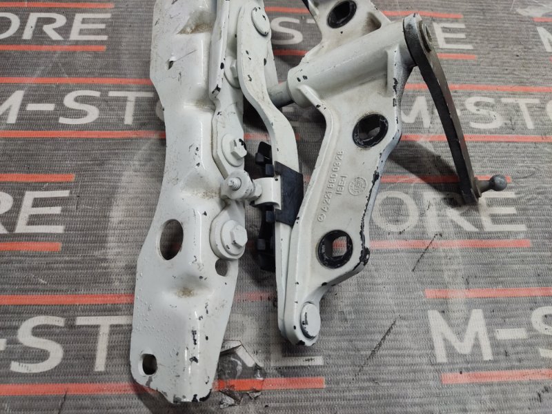 петля капота, 1640 рублей, Красноярск