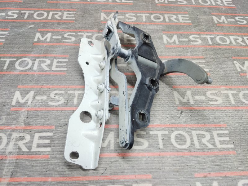 петля капота, 1640 рублей, Красноярск