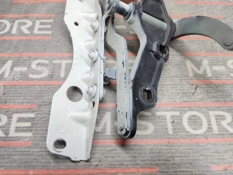 петля капота, 1640 рублей, Красноярск