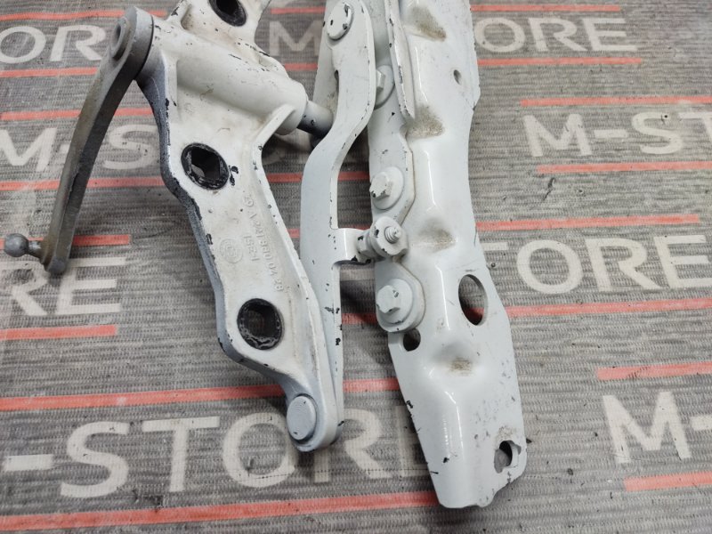 петля капота, 1640 рублей, Красноярск