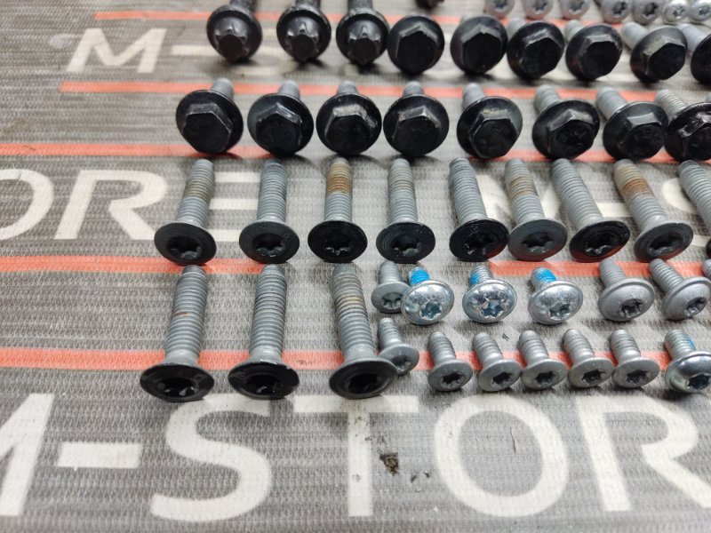 болты и гайки, 630 рублей, Красноярск