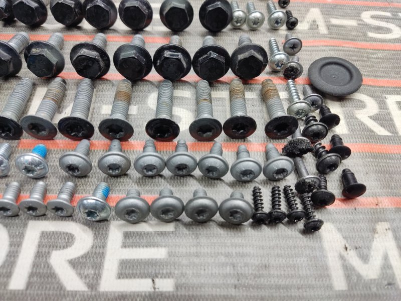 болты и гайки, 630 рублей, Красноярск