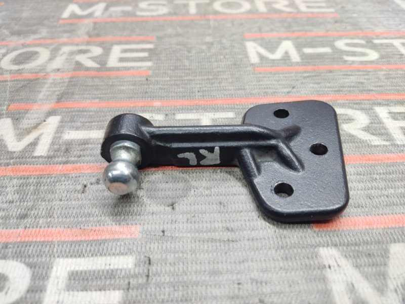 Петля ограничителя двери, 210 рублей, Красноярск