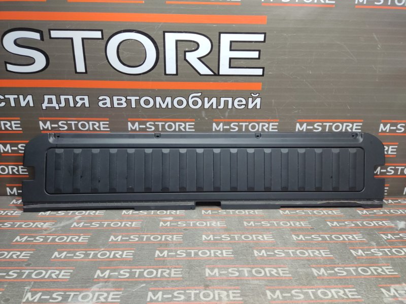 обшивка двери багажника, 350 рублей, Красноярск