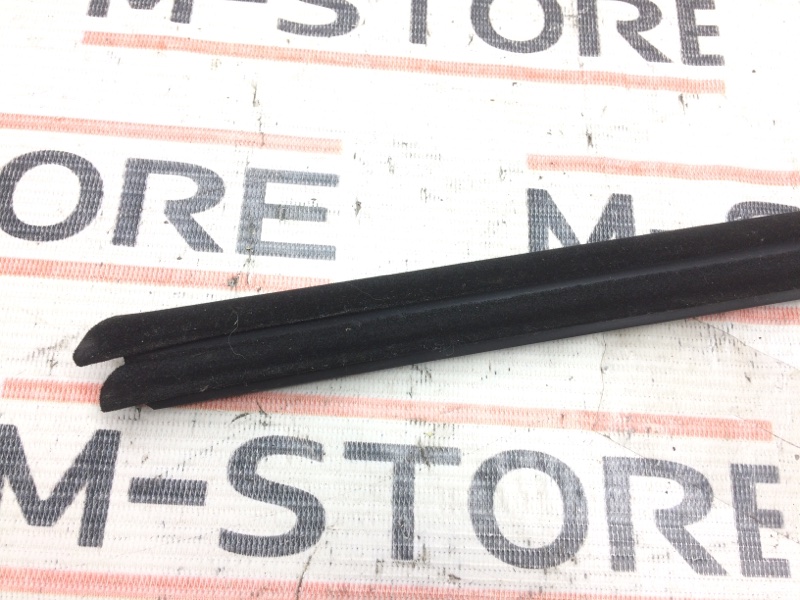 уплотнитель стекла двери, 340 рублей, Красноярск