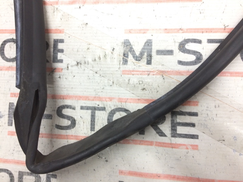 Уплотнитель капота, 630 рублей, Красноярск