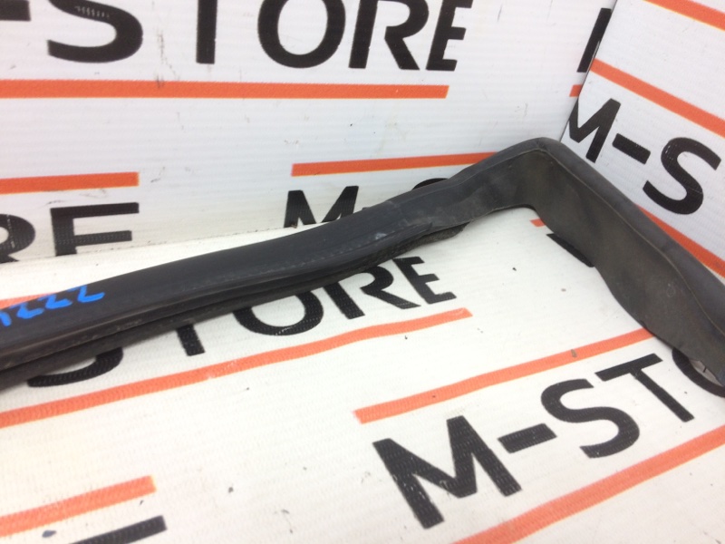 Уплотнитель капота, 630 рублей, Красноярск