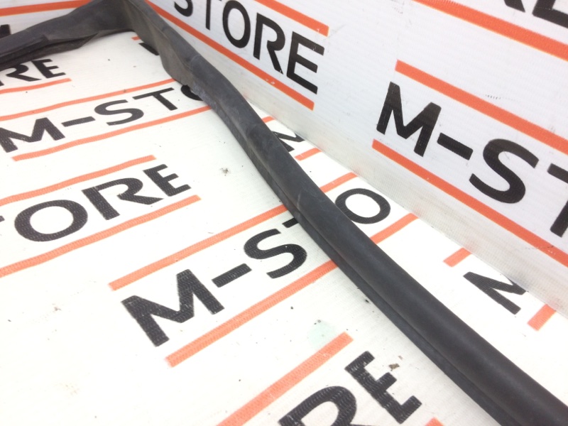 Уплотнитель капота, 630 рублей, Красноярск