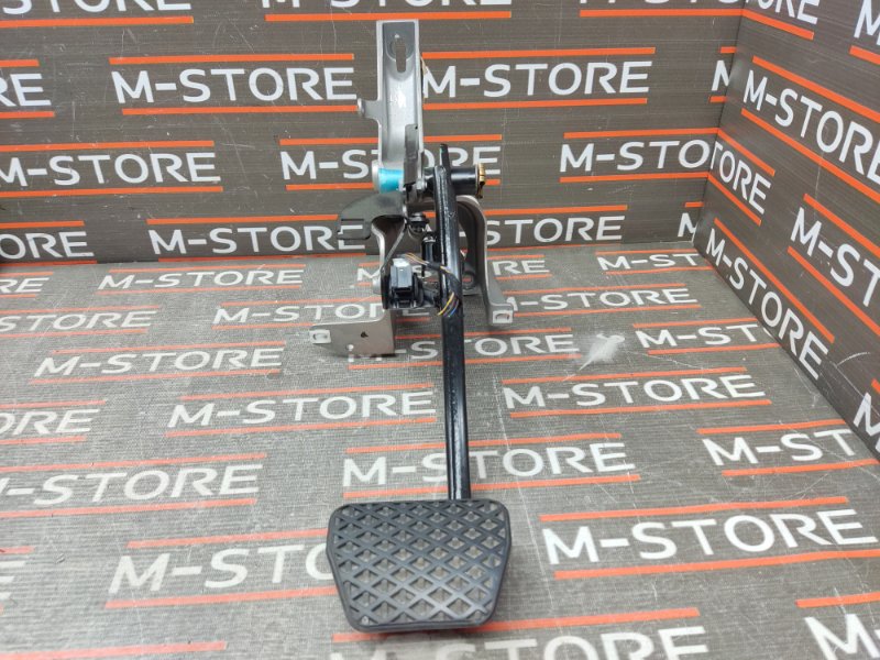 педаль тормоза, 480 рублей, Красноярск