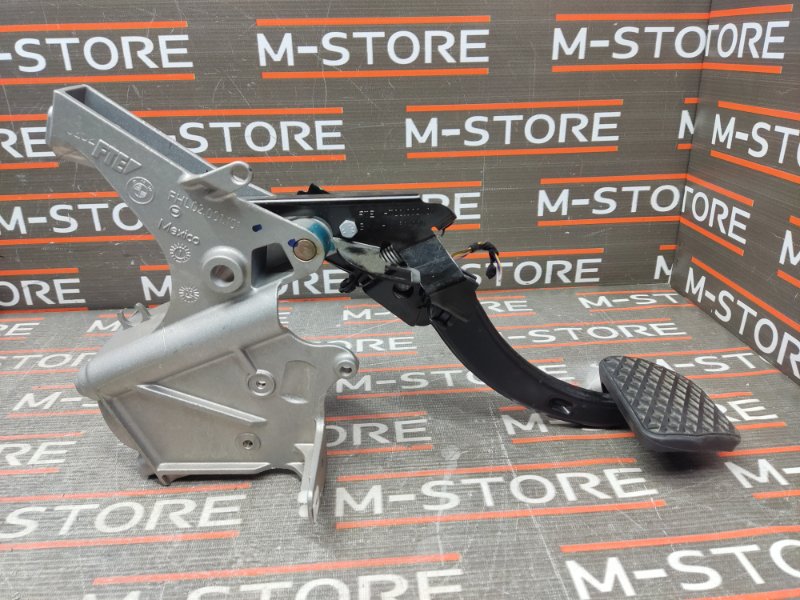 педаль тормоза, 480 рублей, Красноярск