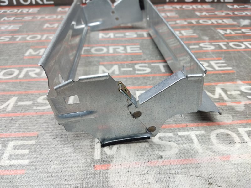 кронштейн подушки безопасности, 280 рублей, Красноярск