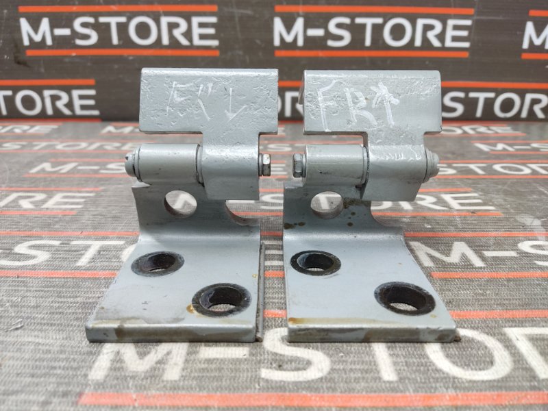 петля двери, 670 рублей, Красноярск