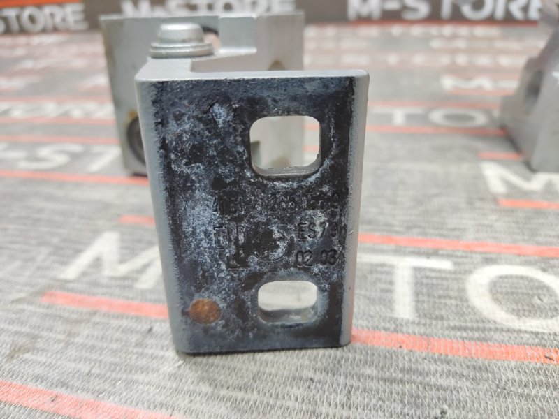 петля двери, 670 рублей, Красноярск