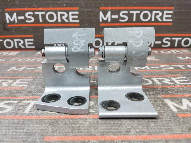 петля двери, 670 рублей, Красноярск