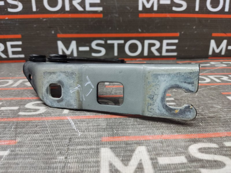 петля капота, 1290 рублей, Красноярск