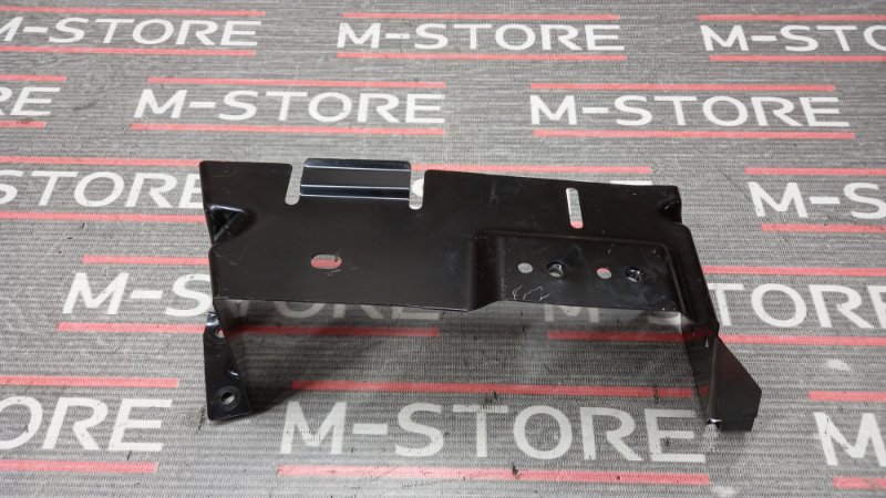 кронштейн обшивки багажника, 300 рублей, Красноярск