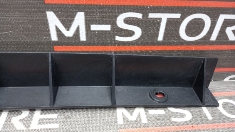 крепление бампера, 450 рублей, Красноярск