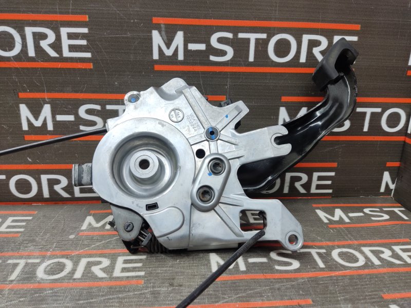 Педаль стояночного тормоза, 670 рублей, Красноярск