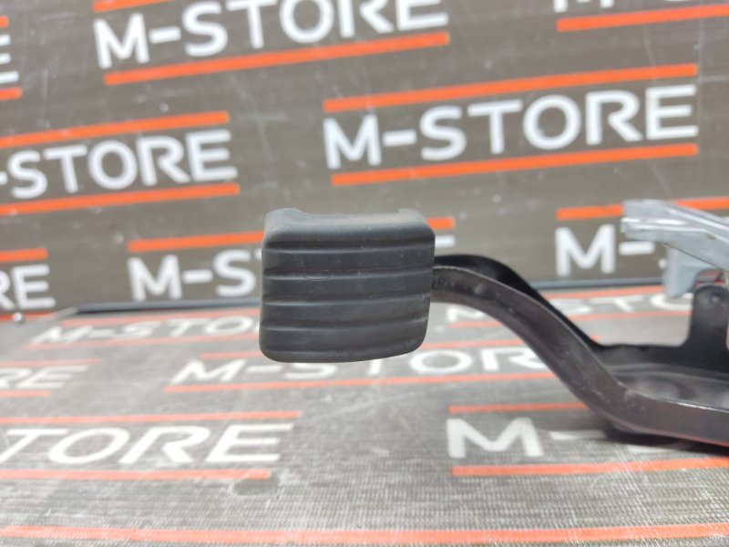 Педаль стояночного тормоза, 670 рублей, Красноярск