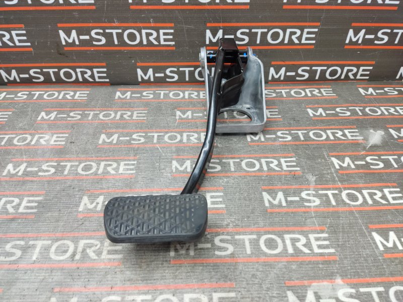 педаль тормоза, 350 рублей, Красноярск