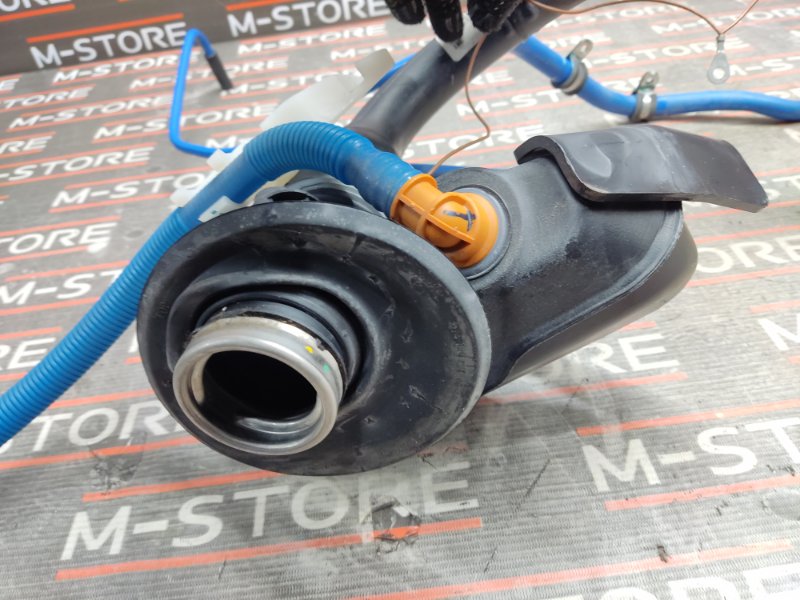 горловина топливного бака, 1520 рублей, Красноярск