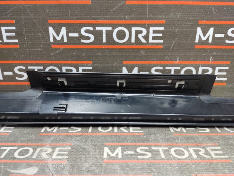 Накладка на порог салона, 350 рублей, Красноярск