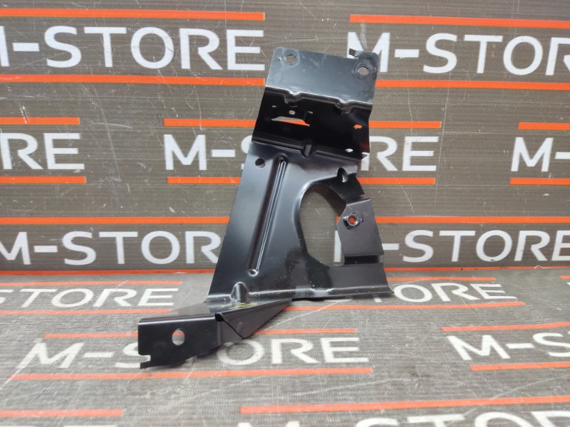 кронштейн обшивки багажника, 300 рублей, Красноярск