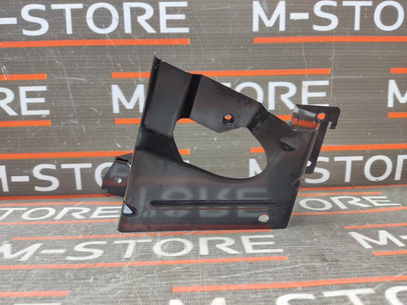 кронштейн обшивки багажника, 300 рублей, Красноярск