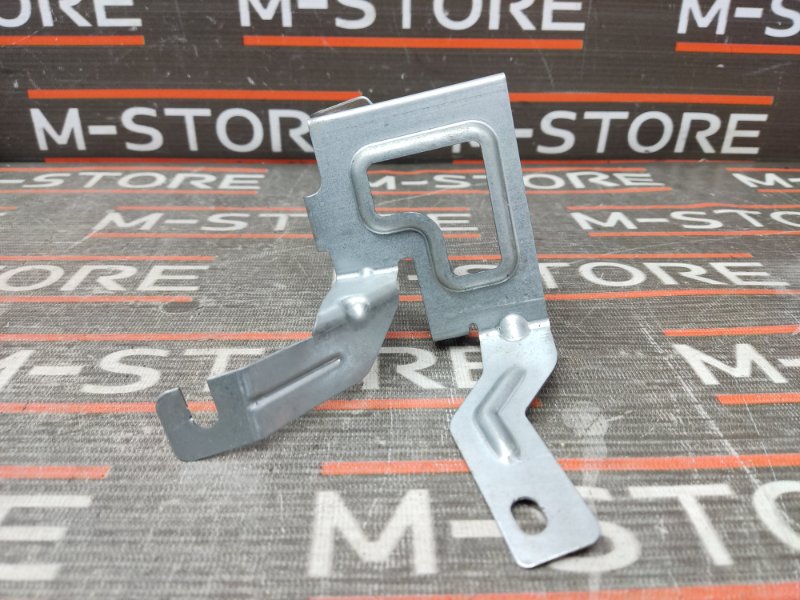 Кронштейн блока управления антенной, 300 рублей, Красноярск