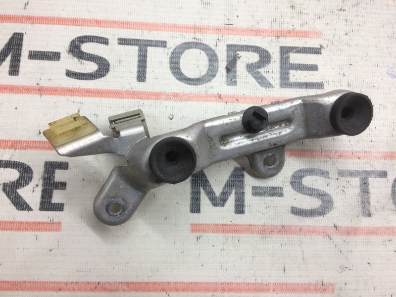 Кронштейн впускного коллектора, 250 рублей, Красноярск