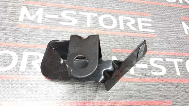 кронштейн, 300 рублей, Красноярск