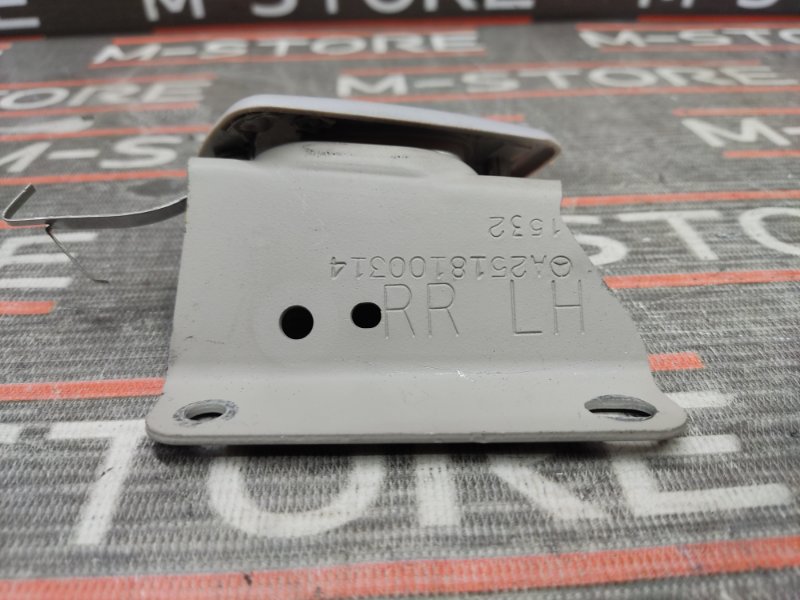 кронштейн, 250 рублей, Красноярск