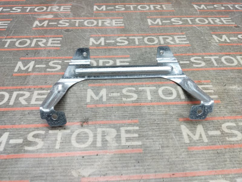 кронштейн центральной консоли, 300 рублей, Красноярск