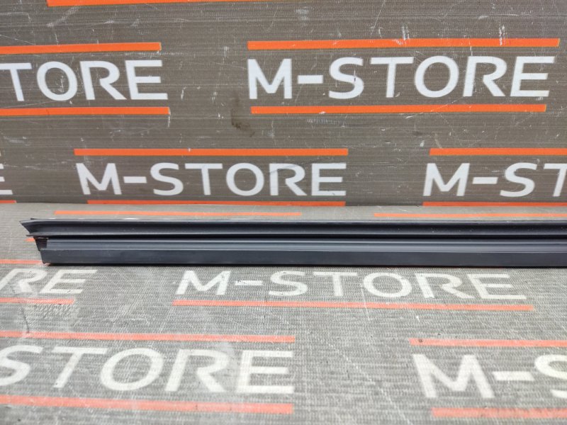 уплотнитель стекла двери, 340 рублей, Красноярск