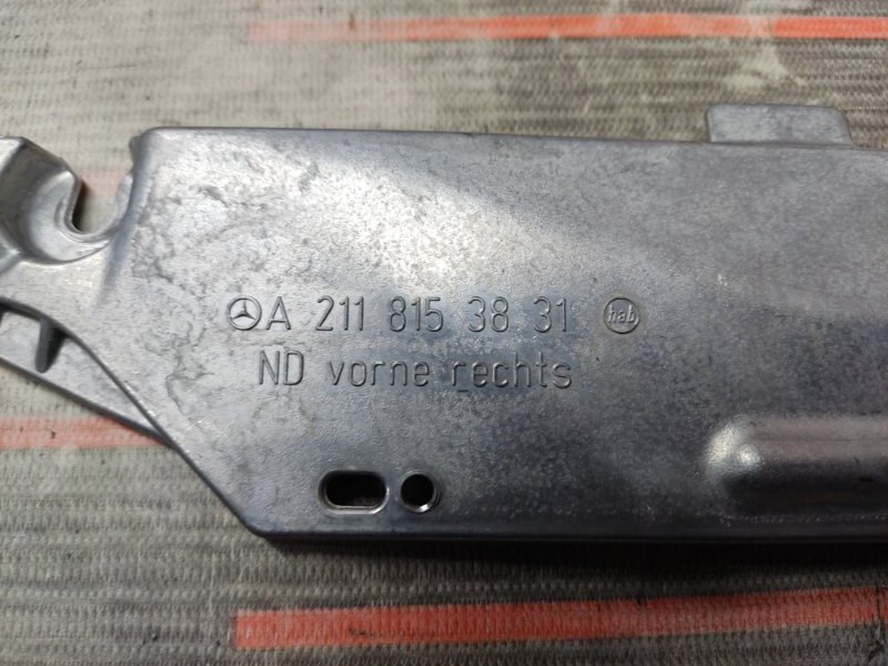 кронштейн потолочной ручки, 630 рублей, Красноярск