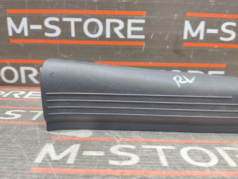 Накладка на порог салона, 200 рублей, Красноярск