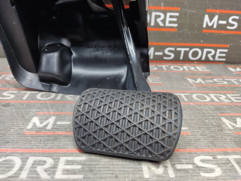 педаль тормоза, 670 рублей, Красноярск